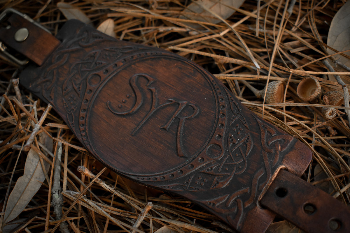 Syr Leather Wrist Cuff