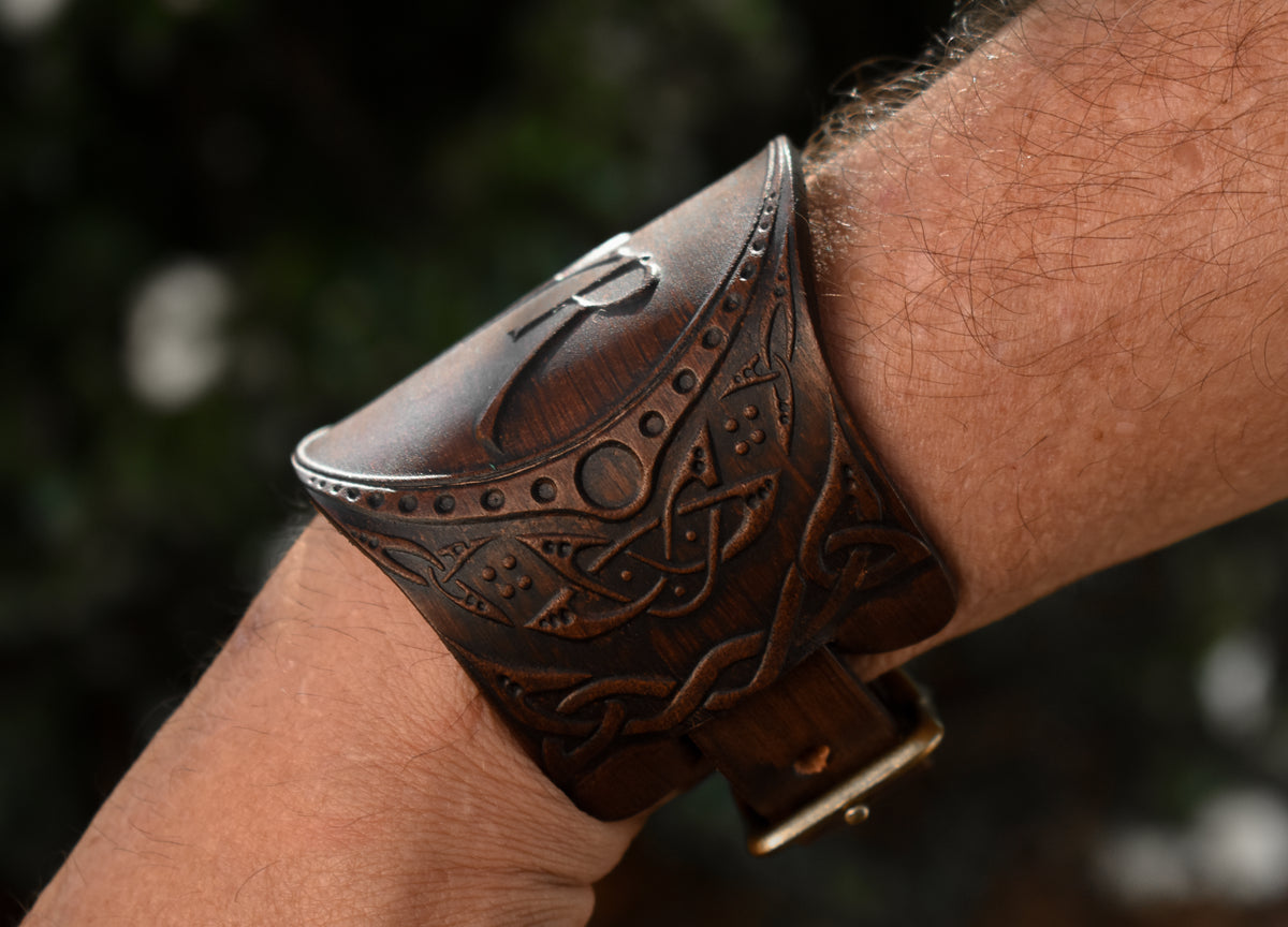 Syr Leather Wrist Cuff